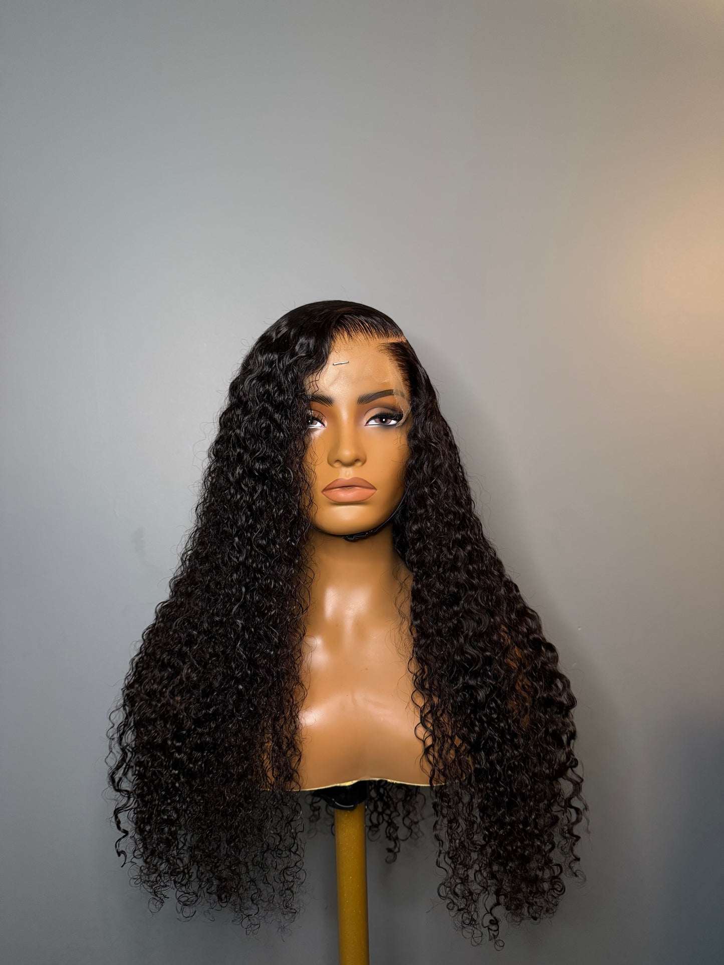 Alani (Pre-Order)